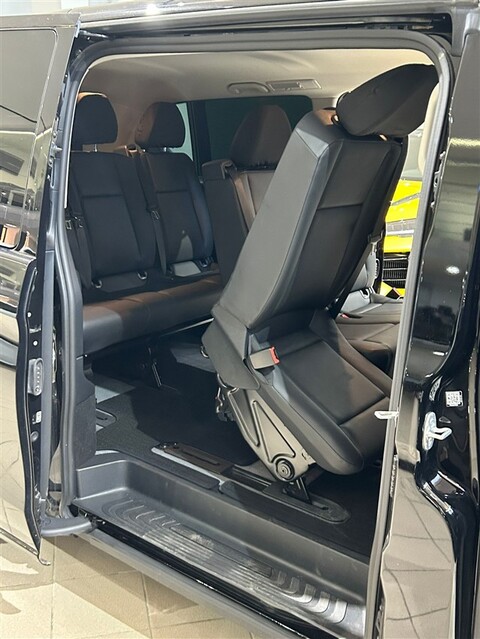 Mercedes-Benz Vito Vito Tourer Pro XL doppie porte Solo 16000 km Diesel
