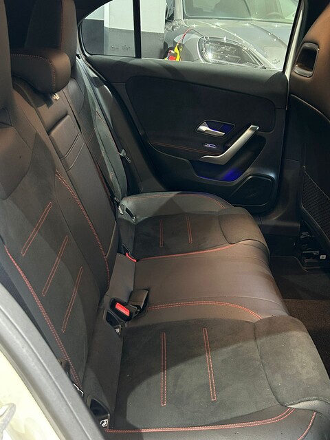 Mercedes-Benz A 180 A 180 d AMG Line Premium auto Diesel