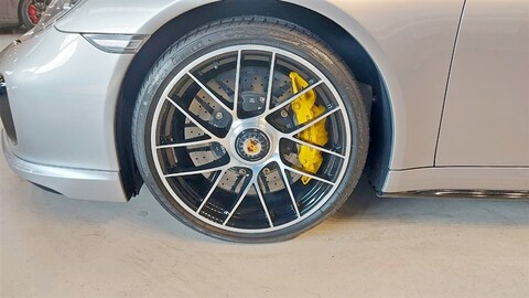 Porsche 911 Coupe 3.8 Turbo S 580cv auto Benzina