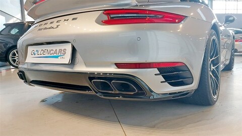 Porsche 911 Coupe 3.8 Turbo S 580cv auto Benzina