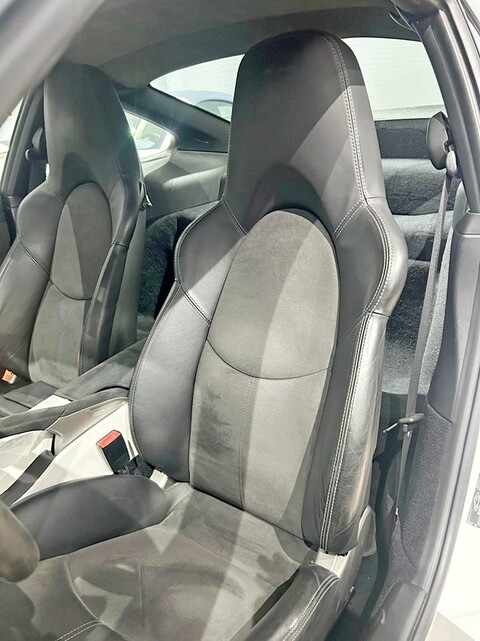 Porsche 911 Coupe 3.8 Carrera 4 GTS Benzina