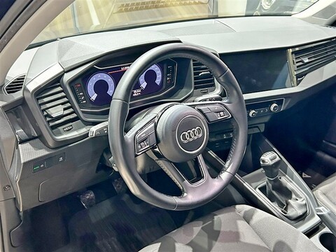Audi A1 Sportback 30 1.0 tfsi 116cv Benzina