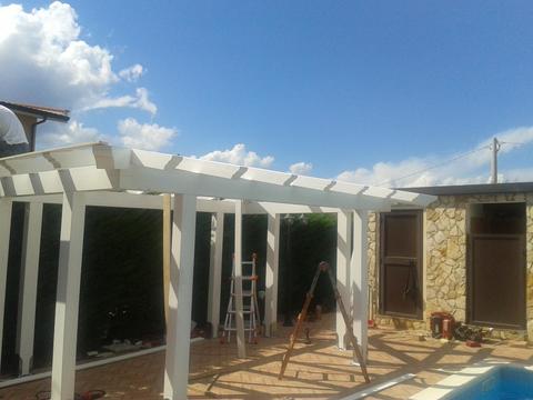 Gazebo con tegola canadese