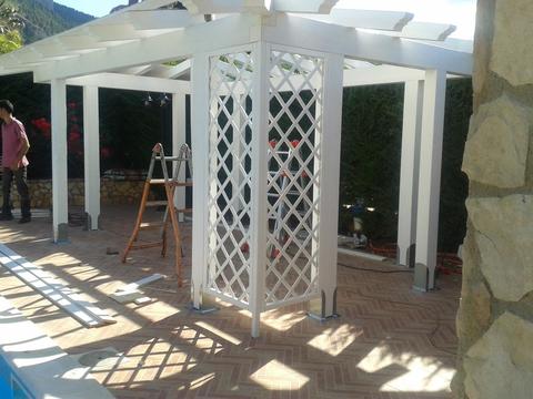 Gazebo con tegola canadese