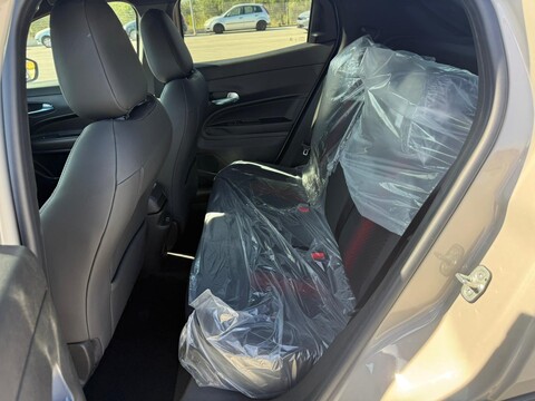 Alfa Romeo Junior 1.2 HYBRID 145CV EDCT6 SPECIALE MY25 Elettrica / Benzina