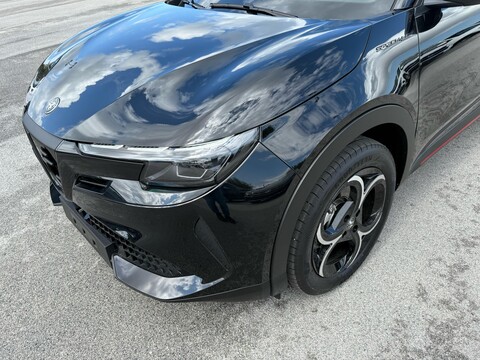 Alfa Romeo Junior 1.2 HYBRID 145 CV EDCT6 SPECIALE MY25 + TETTO Elettrica / Benzina