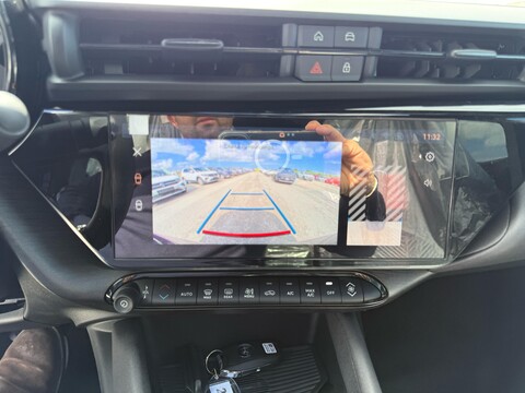 Alfa Romeo Junior 1.2 HYBRID 145 CV EDCT6 SPECIALE MY25 + TETTO Elettrica / Benzina