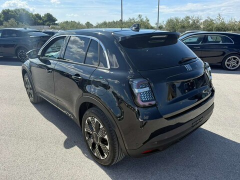 Fiat 600 1.2 HYBRID La Prima 100cv e-DCT Elettrica / Benzina