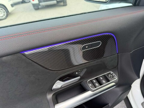 Mercedes-Benz GLA 200 d 150 CV AMG LINE NIGHT EDITION PREMIUM AUTOMATIC Diesel