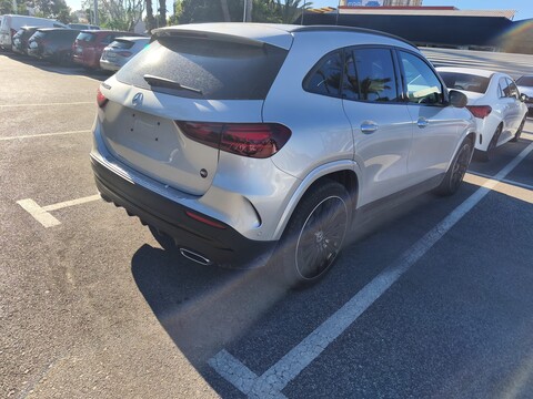 Mercedes-Benz GLA 200 d 150 CV AMG LINE NIGHT EDITION AUTOMATIC +TETTO Diesel