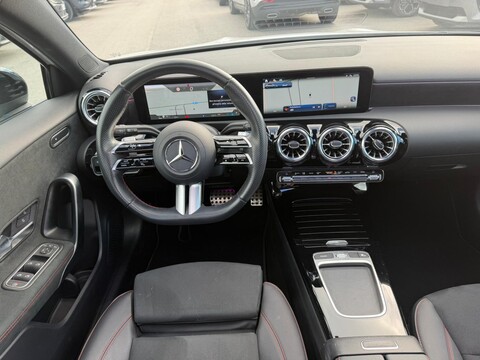 Mercedes-Benz A 180 136 CV AMG LINE NIGHT EDITION AUTOMATIC + TETTO Benzina