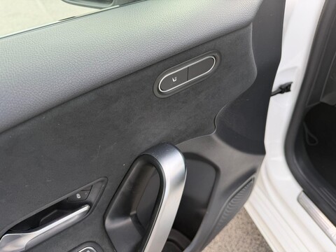 Mercedes-Benz A 180 136 CV AMG LINE NIGHT EDITION AUTOMATIC + TETTO Benzina