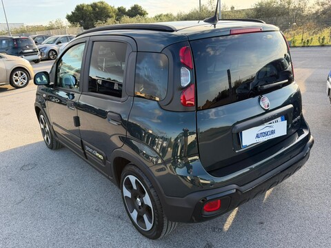 Fiat New Panda PANDINA 1.0 HYBRID S&S 70 CV CROSS MY25 Elettrica / Benzina