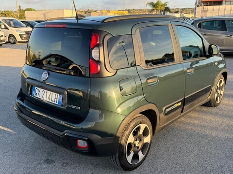 Fiat New Panda PANDINA 1.0 HYBRID S&S 70 CV CROSS MY25 Elettrica / Benzina