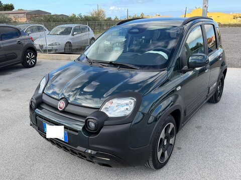 Fiat New Panda PANDINA 1.0 HYBRID S&S 70 CV CROSS MY25 Elettrica / Benzina