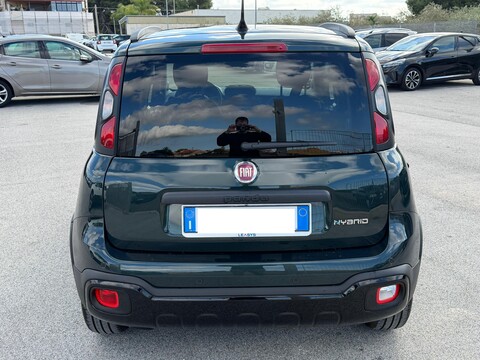 Fiat New Panda PANDINA 1.0 HYBRID S&S 70 CV CROSS MY25 Elettrica / Benzina