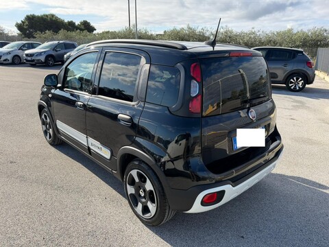 Fiat New Panda PANDINA 1.0 HYBRID S&S 70 CV CROSS MY25 Elettrica / Benzina
