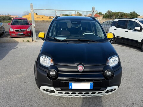 Fiat New Panda PANDINA 1.0 HYBRID S&S 70 CV CROSS MY25 Elettrica / Benzina