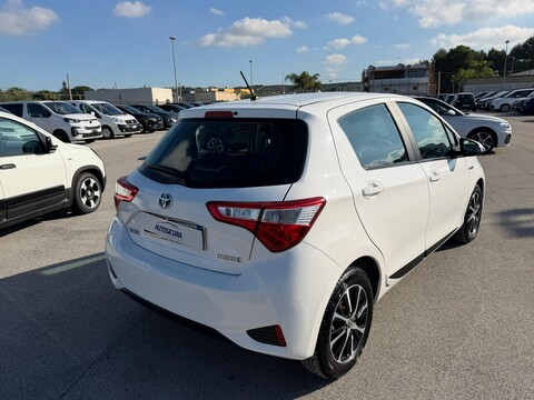 Toyota Yaris 5p 1.5 hybrid Active Plus Elettrica / Benzina