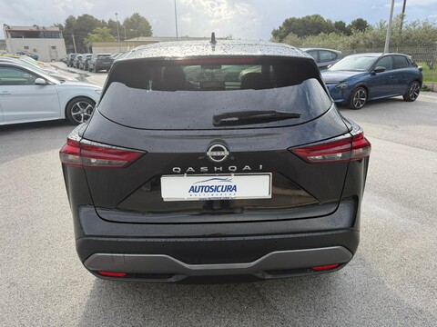Nissan Qashqai 1.3 DIG-T MHEV 140 CV N-CONNECTA Elettrica / Benzina