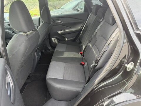 Nissan Qashqai 1.3 DIG-T MHEV 140 CV N-CONNECTA Elettrica / Benzina