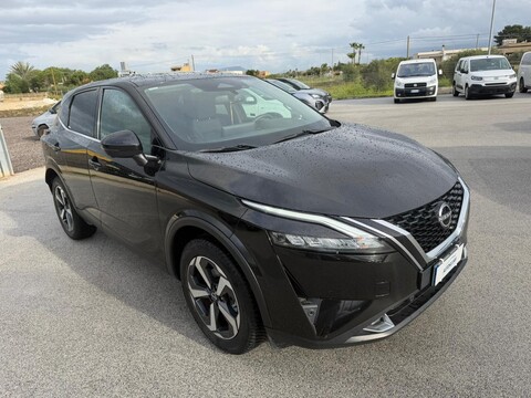 Nissan Qashqai 1.3 DIG-T MHEV 140 CV N-CONNECTA Elettrica / Benzina
