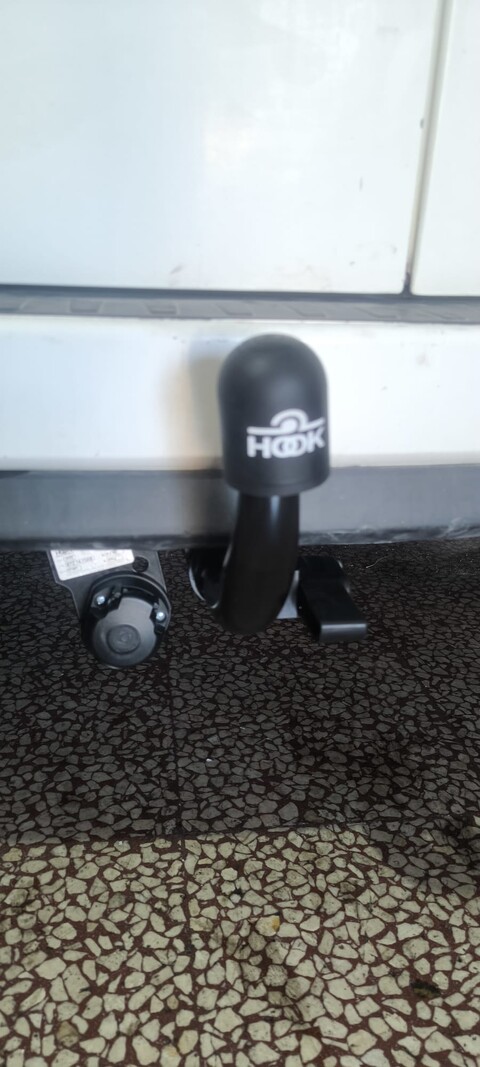 Installazione Ganci di traino