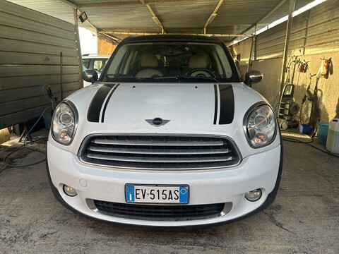 Mini Countryman cambio automatico Diesel