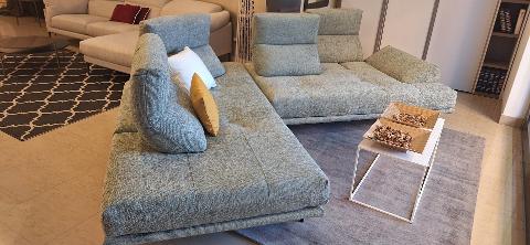 Divani Calia Italia. Divani