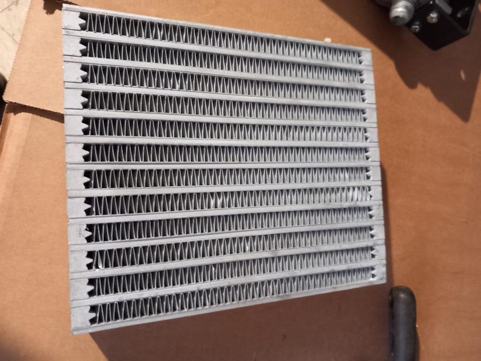 RADIATORE OLIO JCB 80.4