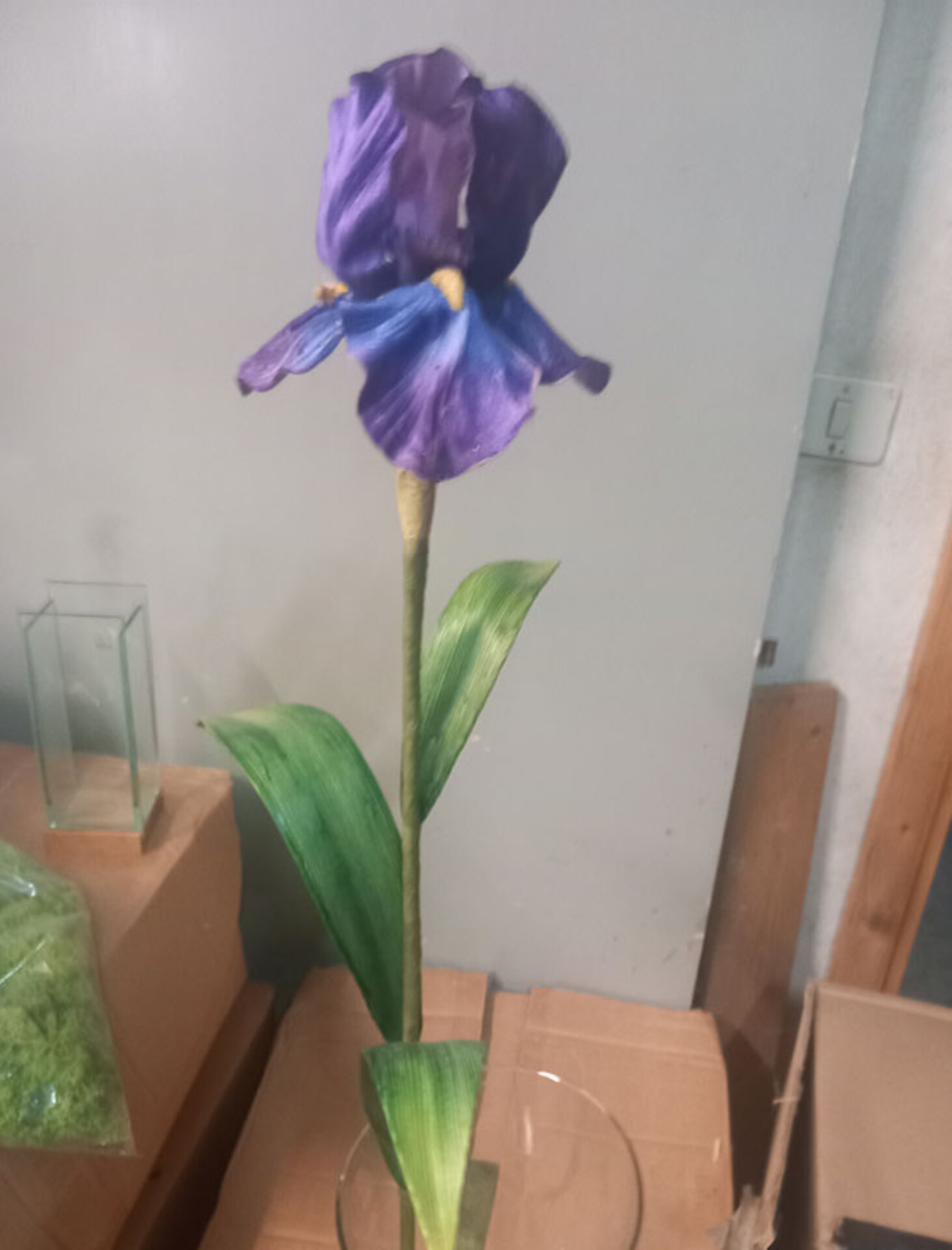 Iris Artificiale Singolo H 100- Sconti per Fioristi e Aziende . - in velluto