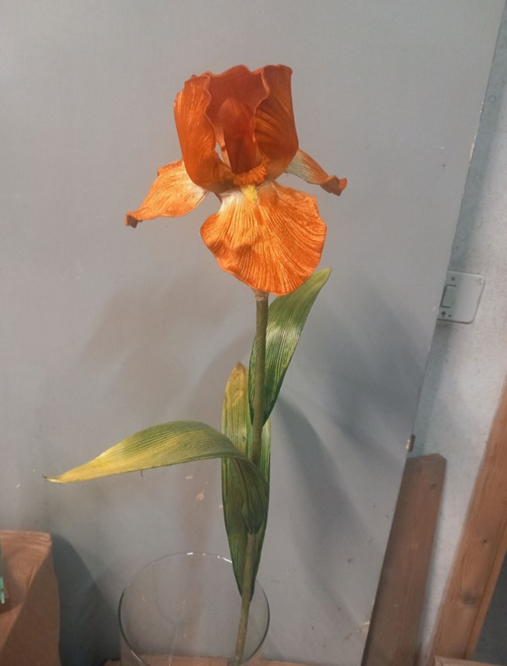 Iris Artificiale Singolo H 100- Sconti per Fioristi e Aziende . - in velluto