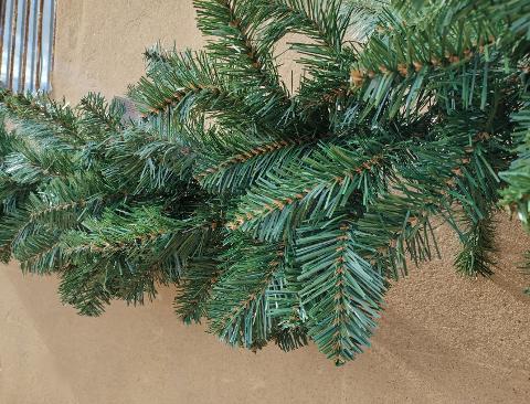 Festone di Natale cm.270 - Sconti per Fioristi e Aziende - dm.40 x 240 rami in Poliestere