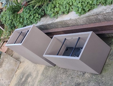 Fioriera retta H 33 Tortora - Sconti per Fioristi e Aziende . - in ABS Larga