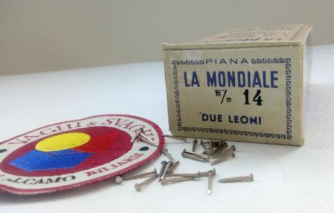 CHIODI SEMENZINE LA MONDIALE DUE LEONI 14 MM. KG 1