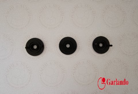 FLANGIA PER ASTINA INTERNA CON PERNI (DIAM. 10 MM) GARLANDO 3 MISURE