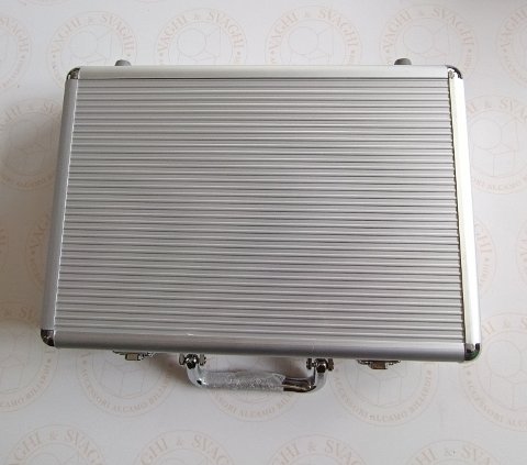 VALIGETTA IN ALLUMINIO MODIANO CON 200 FICHES DA 14 GR.