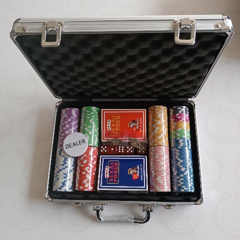 VALIGETTA IN ALLUMINIO MODIANO CON 200 FICHES DA 14 GR.