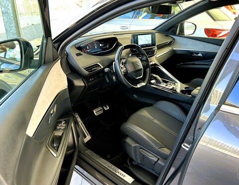 Peugeot 3008 1.5 BlueHDi 130 s&s GTLINE eat8 Diesel