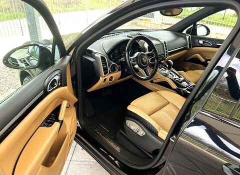 Porsche Cayenne 3.0 Diesel Platinum Edition Diesel
