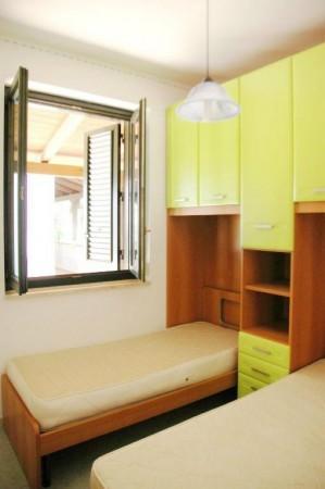 Villa in Vendita a Campofelice di Roccella (Palermo)