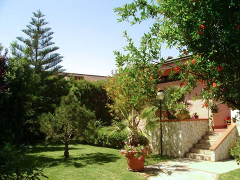 Villa in Vendita a Trabia (Palermo)