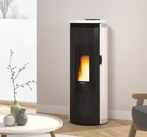 STUFA A PELLET EXTRAFLAME AMIKA 8,8Kw