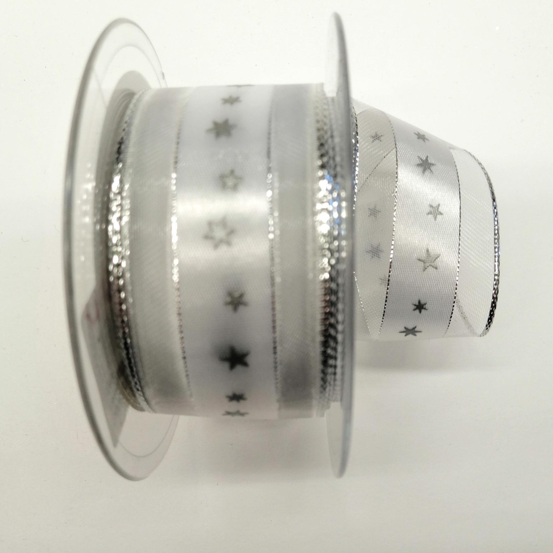 Decoro stelline argento con filo di nylon stafil fondo bianco 40 mm