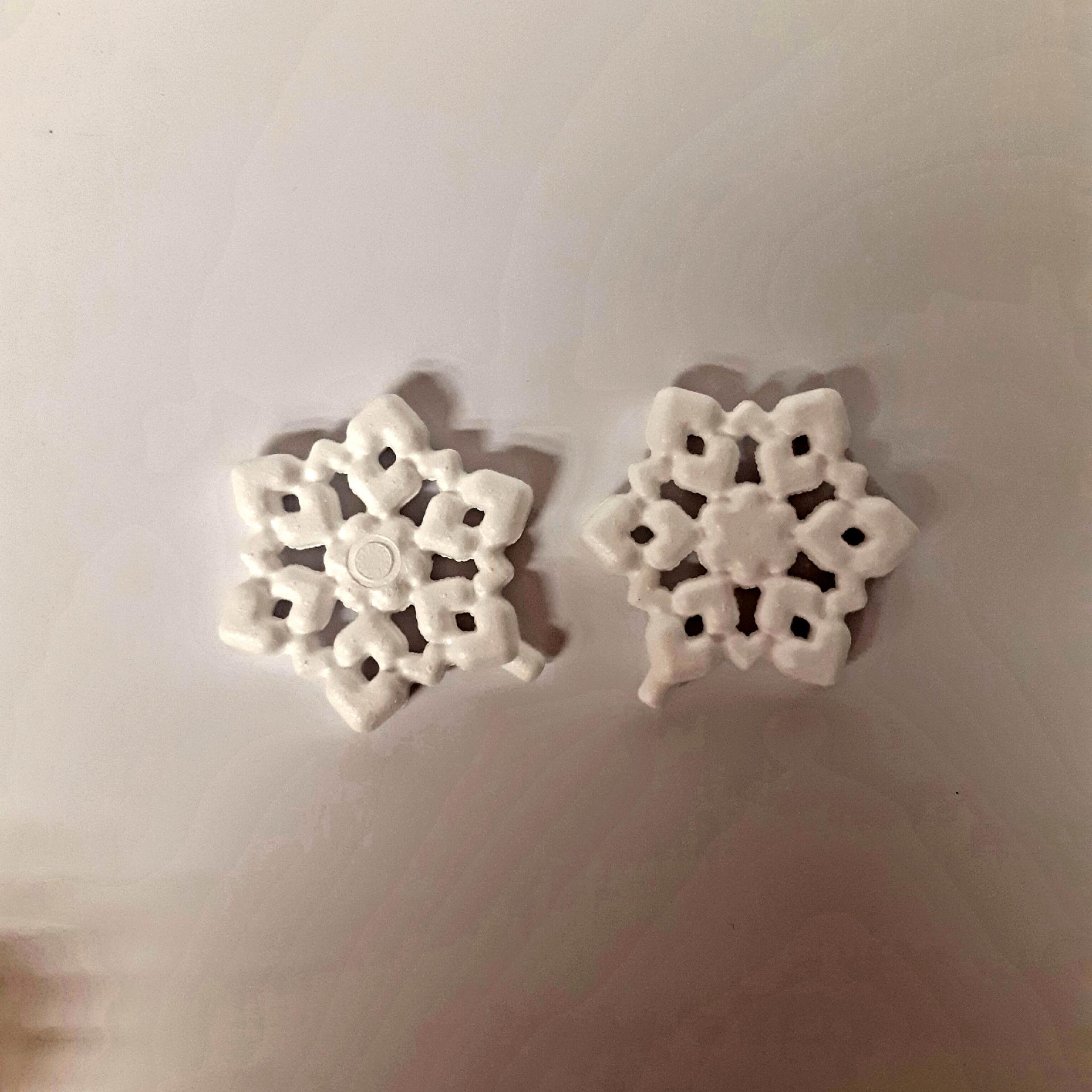 Fiocco neve di polistirolo arti e grafica H 9cm spessore 1 cm