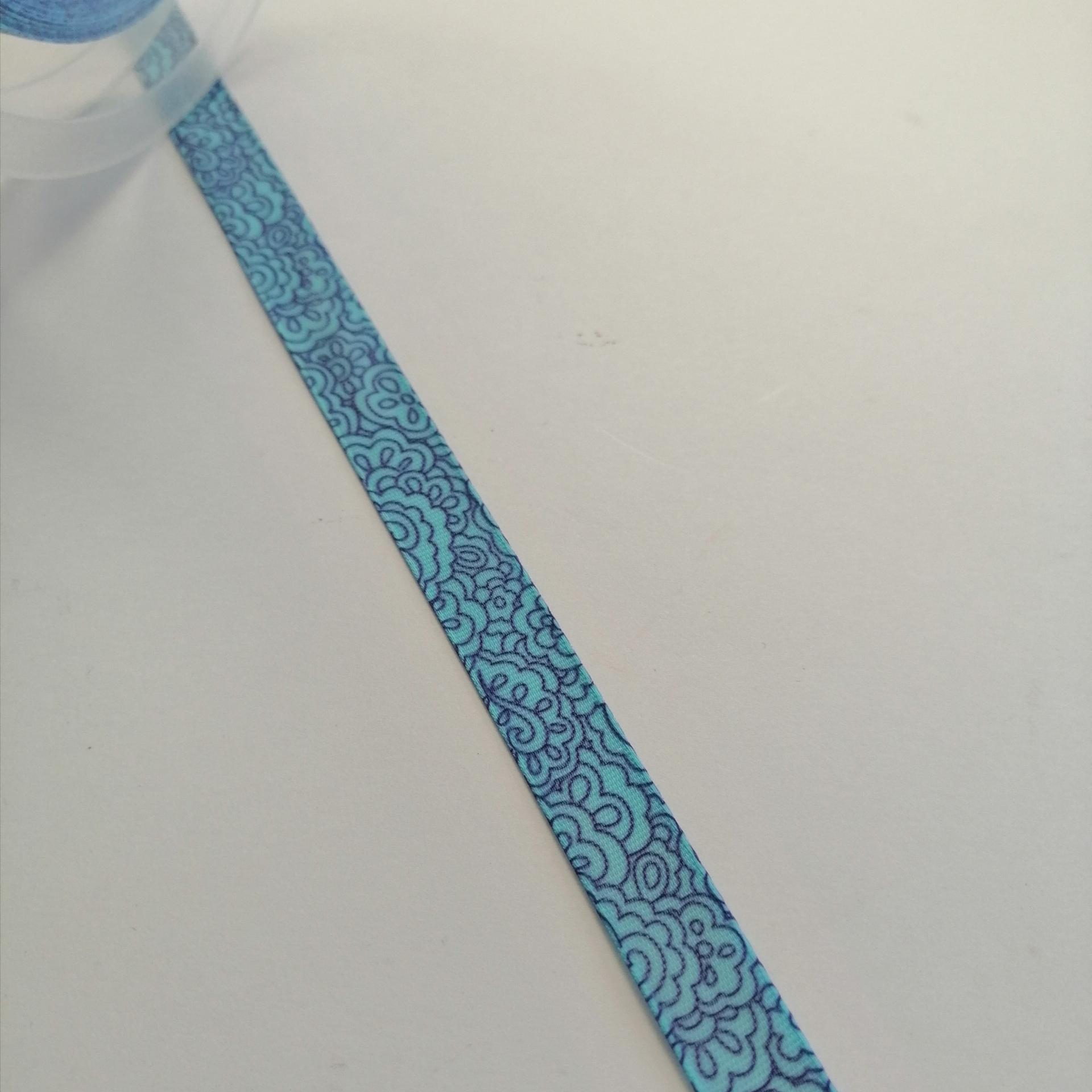 nastro azzurro con decori violetto HFT 10 mm per 1 mt