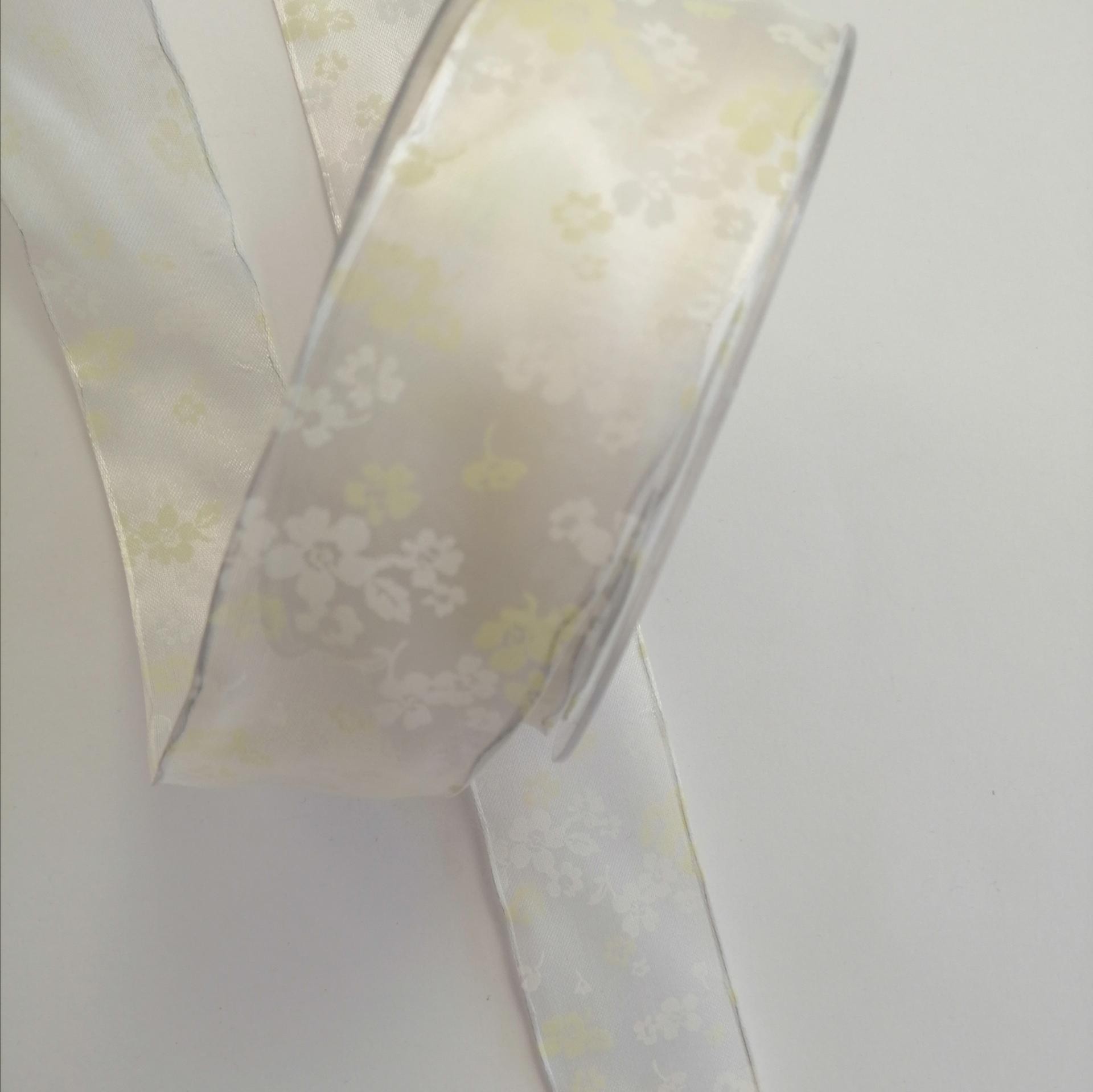 nastro raso bianco con fiorellini bianchi e gialli marianne hobby 40 mm x  1mt - Bagheria (Palermo)