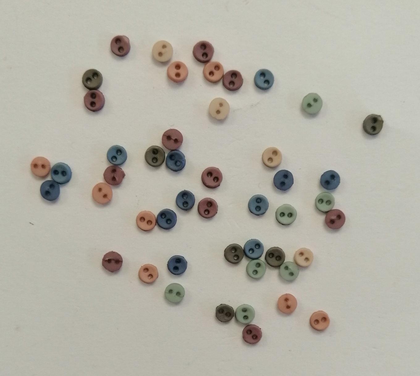 bottoncini in resina vari colori Stafil busta da 50 pezzi diametro 3 mm circa