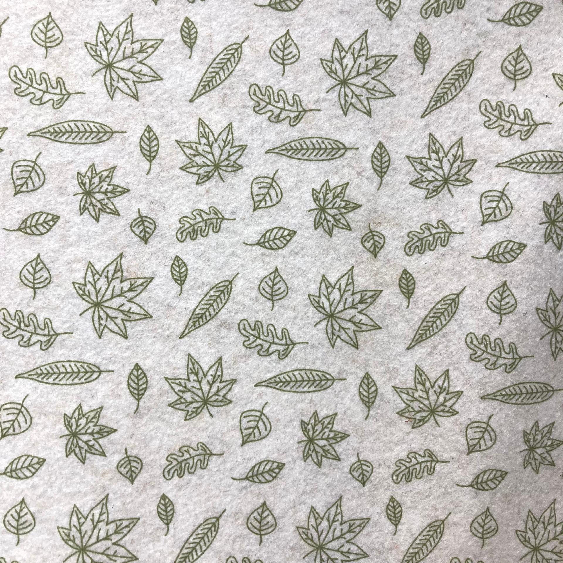 pannolenci panna melange con foglie verde oliva 50x90 cm stafil feltro