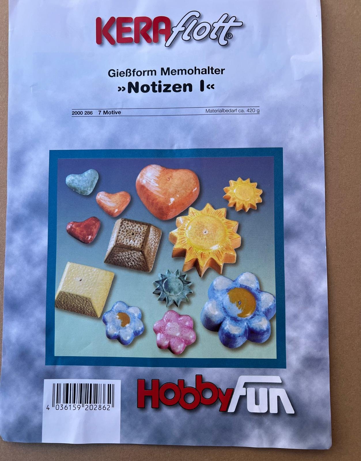 Stampo in plastica -segnaposti con foro centrale hobby fun 16 cm x 24 cm